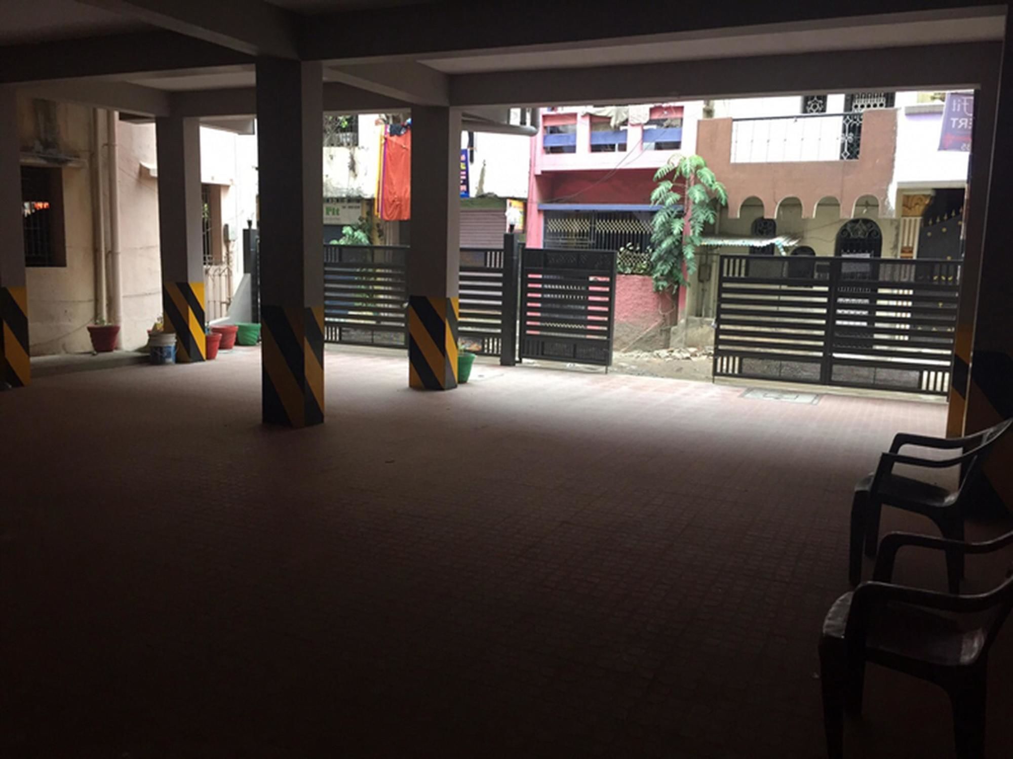 Oyo 1602 Galaxy Manor Hotel Chennai